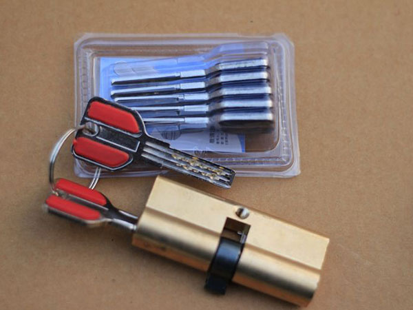 河东24小时上门开锁公司